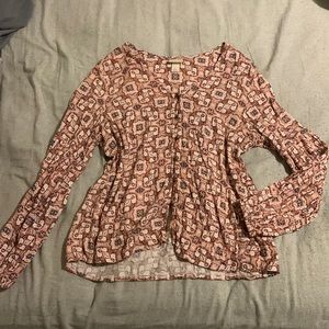 🔥 2/$22 Mossimo top - size L